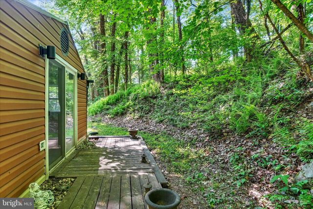 103 IVY HILL LN, Delta, PA 17314