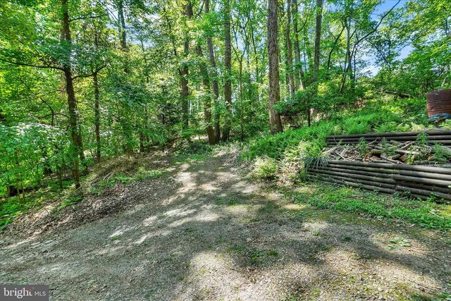 103 IVY HILL LN, Delta, PA 17314