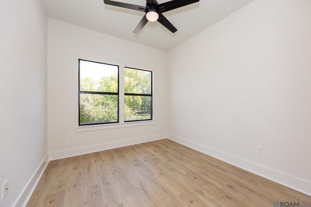 315 S T. J. Jemison Blvd, Baton Rouge, LA 70802