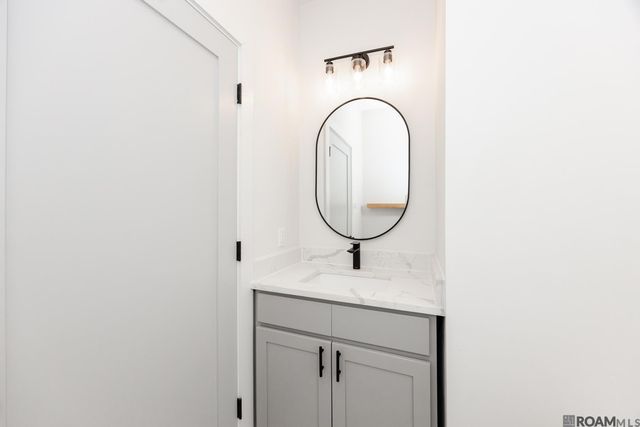 315 S T. J. Jemison Blvd, Baton Rouge, LA 70802