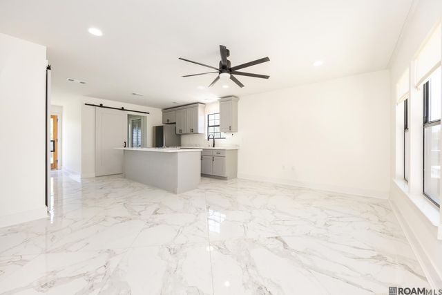 315 S T. J. Jemison Blvd, Baton Rouge, LA 70802