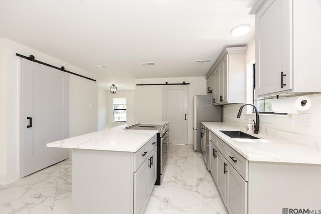 315 S T. J. Jemison Blvd, Baton Rouge, LA 70802