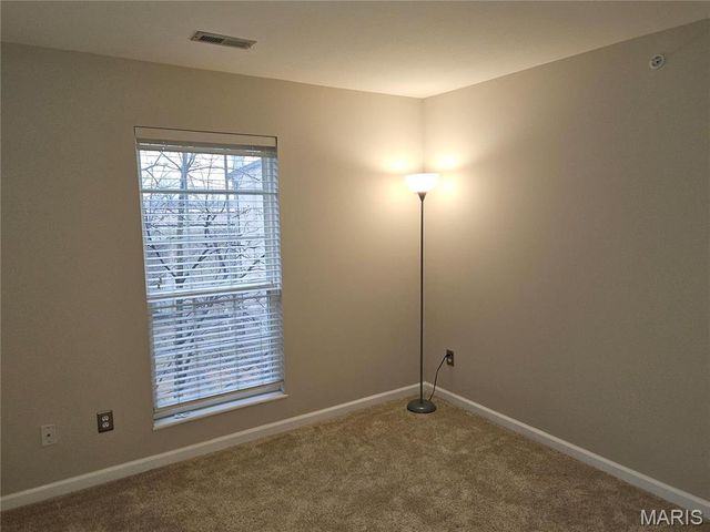 317 Clayton Crossing Place C, Ellisville, MO 63011