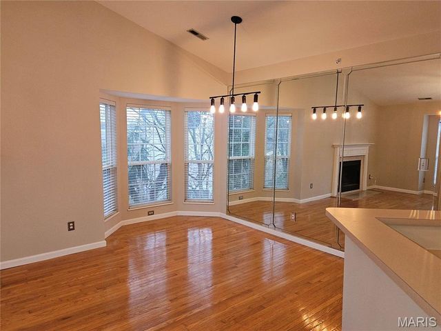 317 Clayton Crossing Place C, Ellisville, MO 63011