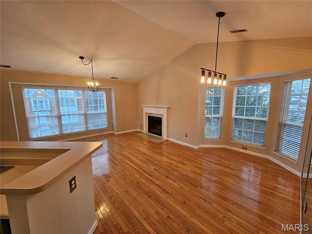 317 Clayton Crossing Place C, Ellisville, MO 63011