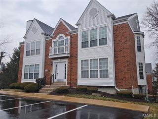317 Clayton Crossing Place C, Ellisville, MO 63011