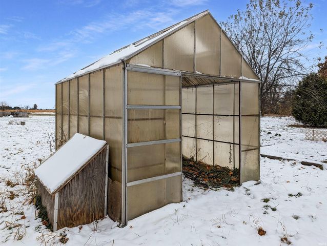 18996 N State Road 37, Elwood, IN 46036