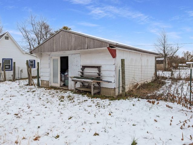 18996 N State Road 37, Elwood, IN 46036