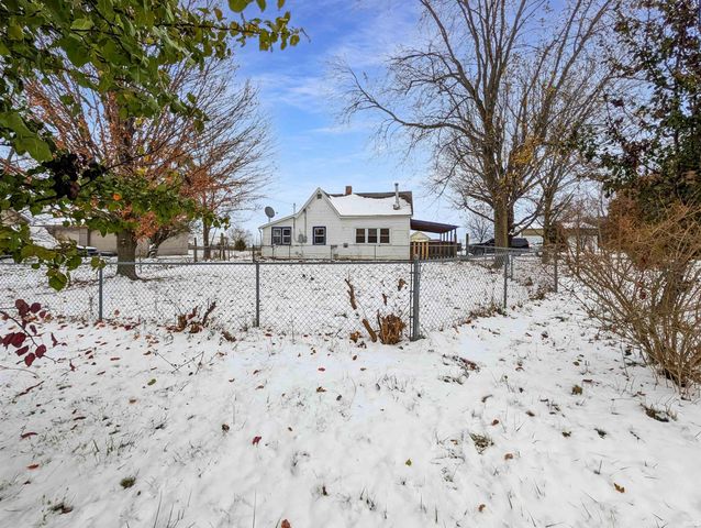 18996 N State Road 37, Elwood, IN 46036