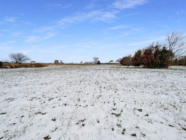 18996 N State Road 37, Elwood, IN 46036