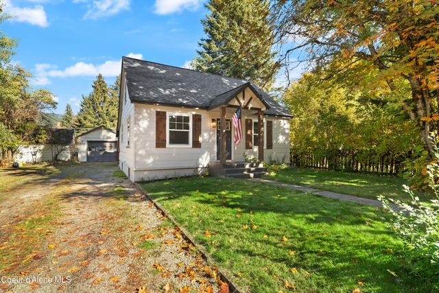 406 E Larch Ave, Osburn, ID 83849