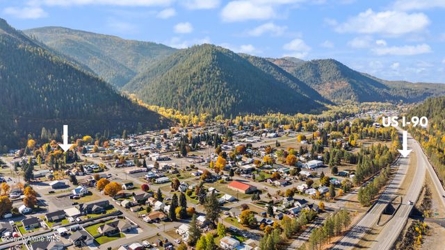 406 E Larch Ave, Osburn, ID 83849