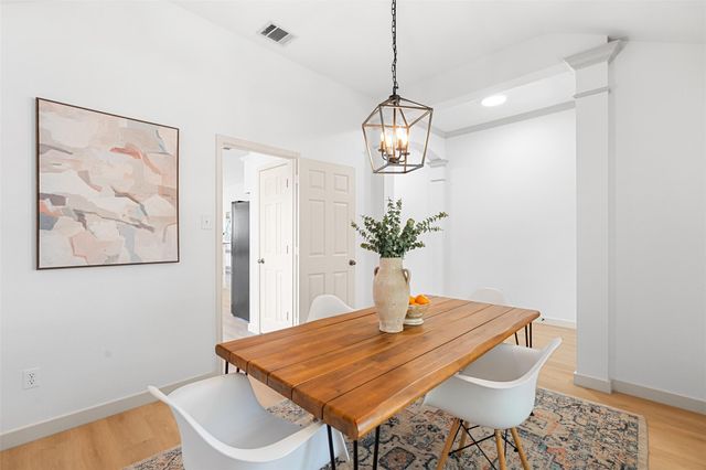 11704 Long Rifle CV, Austin, TX 78754