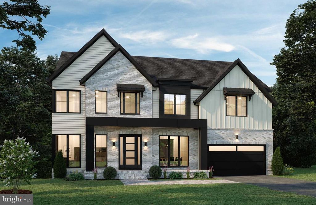 8316 WESTCHESTER DR, Vienna, VA 22182