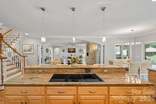 104 Timberside Drive, Davidson, NC 28036