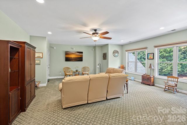 104 Timberside Drive, Davidson, NC 28036