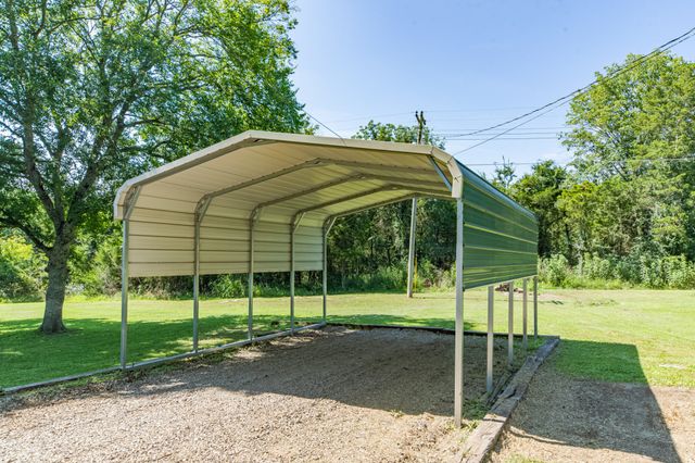 322 W Berkley Cir, Lewisburg, TN 37091