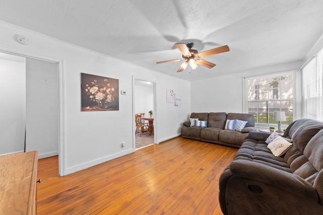 322 W Berkley Cir, Lewisburg, TN 37091
