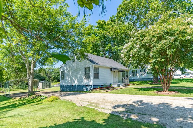 322 W Berkley Cir, Lewisburg, TN 37091
