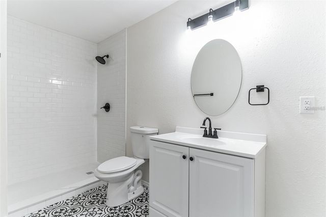 6310 BELLE ISLES DRIVE, Groveland, FL 34736