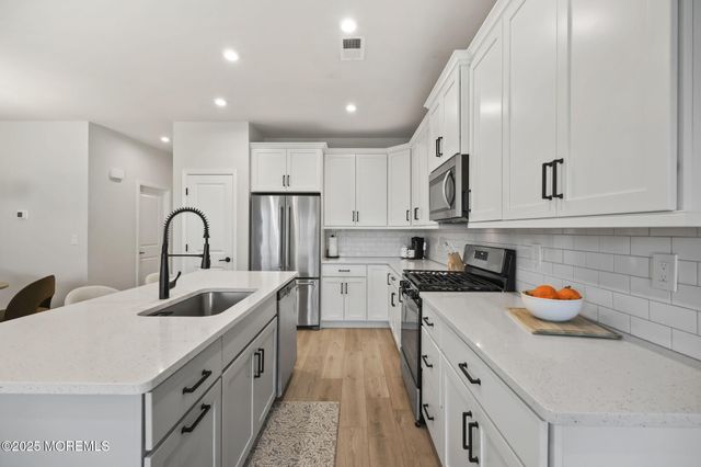 16 Chapel Lane, Wall, NJ 07753