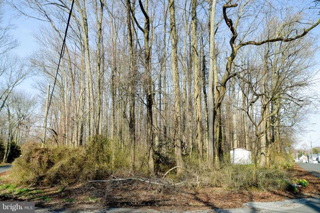 3904 GOOSE HARBOR RD, Middle River, MD 21220