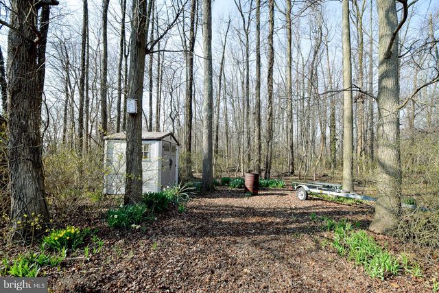 3904 GOOSE HARBOR RD, Middle River, MD 21220