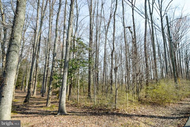 3904 GOOSE HARBOR RD, Middle River, MD 21220