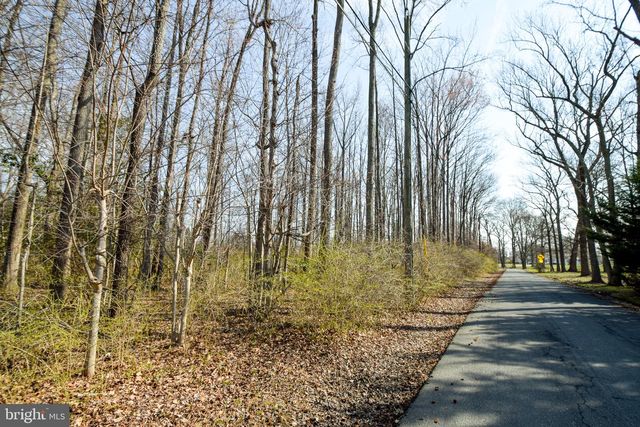 3904 GOOSE HARBOR RD, Middle River, MD 21220