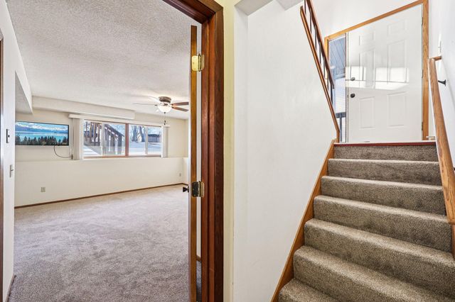 6287 Monticello Lane N, Maple Grove, MN 55369