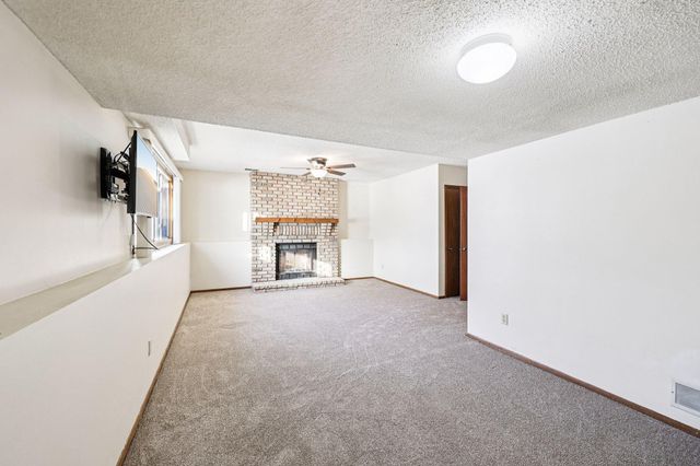 6287 Monticello Lane N, Maple Grove, MN 55369