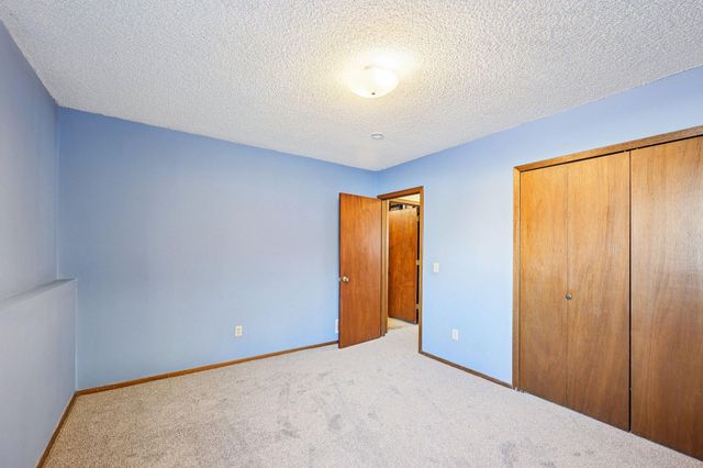 6287 Monticello Lane N, Maple Grove, MN 55369