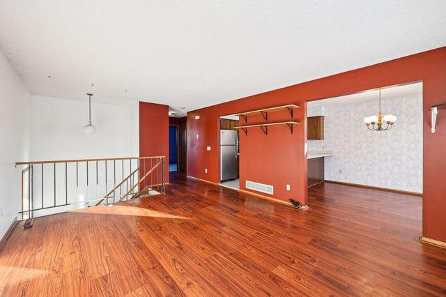 6287 Monticello Lane N, Maple Grove, MN 55369