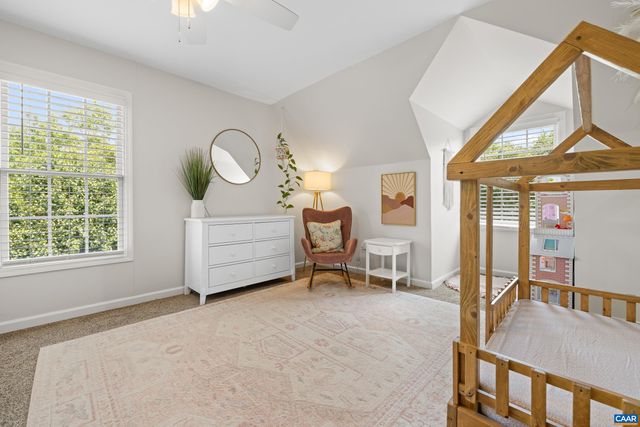 311 SHARPS CREEK DR, Scottsville, VA 24590