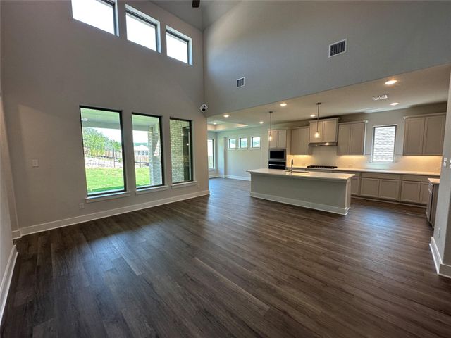 22112 Cross Timbers BND, Lago Vista, TX 78645