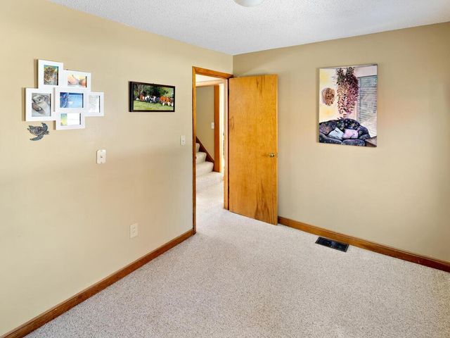 1305 Woodley Street E, Northfield, MN 55057