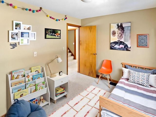 1305 Woodley Street E, Northfield, MN 55057