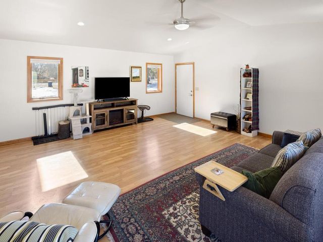 1305 Woodley Street E, Northfield, MN 55057