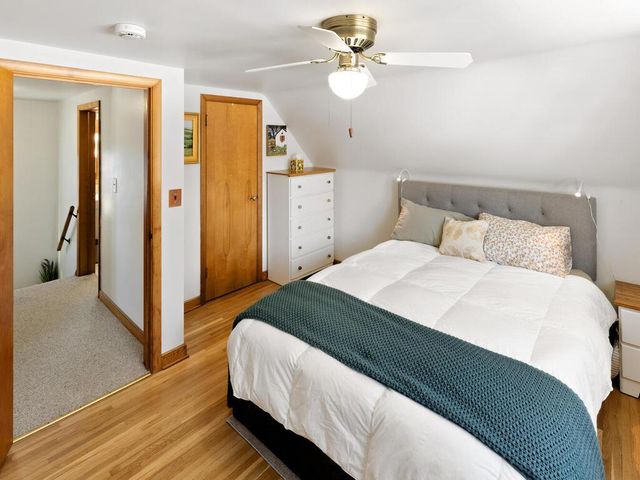 1305 Woodley Street E, Northfield, MN 55057