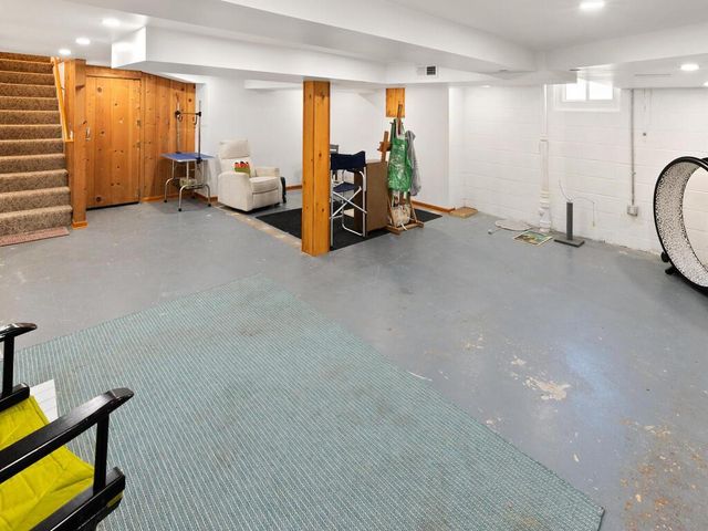 1305 Woodley Street E, Northfield, MN 55057