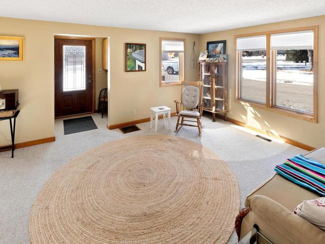 1305 Woodley Street E, Northfield, MN 55057