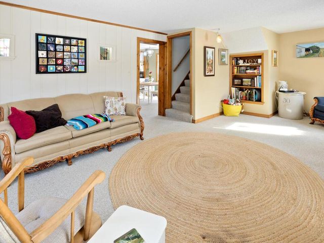 1305 Woodley Street E, Northfield, MN 55057