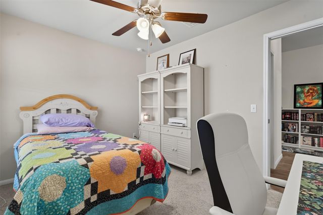 147 Sulphur River LOOP, Hutto, TX 78634