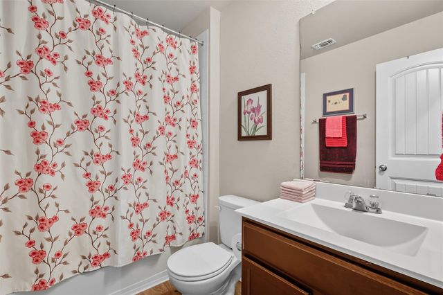147 Sulphur River LOOP, Hutto, TX 78634