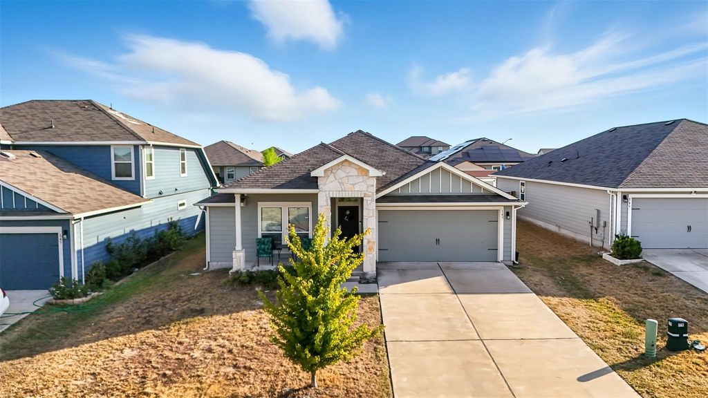 147 Sulphur River LOOP, Hutto, TX 78634