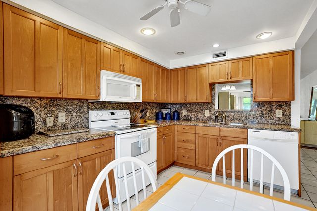 1020 Lincoln, Boca Raton, FL 33434