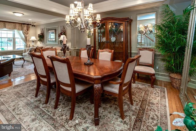 301 HOLCOMBE WAY, Lambertville, NJ 08530