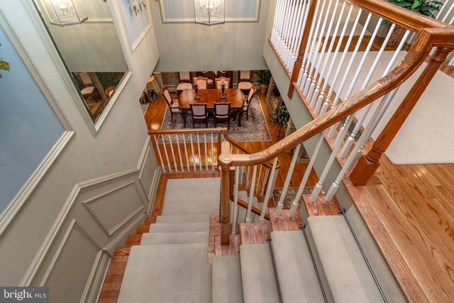301 HOLCOMBE WAY, Lambertville, NJ 08530