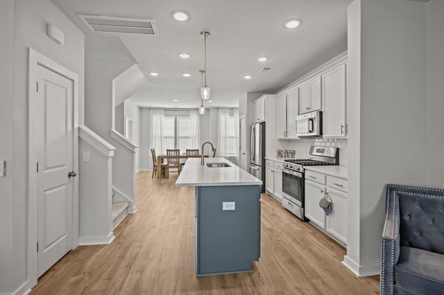 1036 Old Cypress, Hanahan, SC 29410