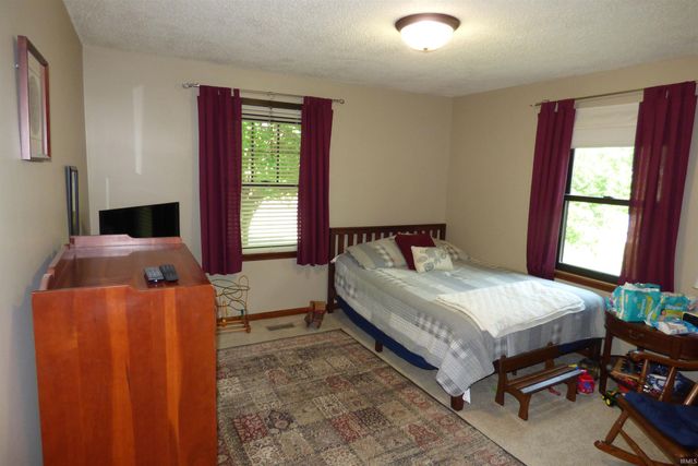 3813 Eastbrooke Drive, Evansville, IN 47711